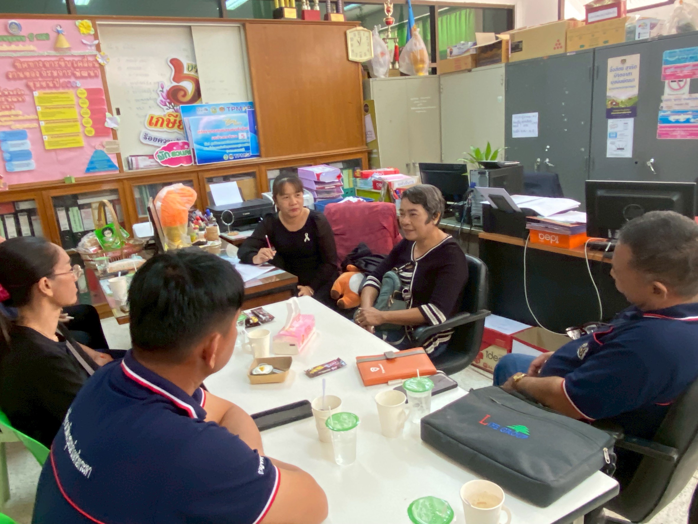 พช.ห้วยกระเจา จัดประชุมผู้นำอาสาพัฒนาชุมชน  วางแผนขับเคลื่อนงานพัฒนาชุมชน